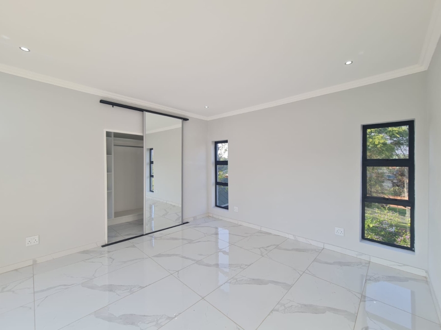 To Let 4 Bedroom Property for Rent in Melodie North West